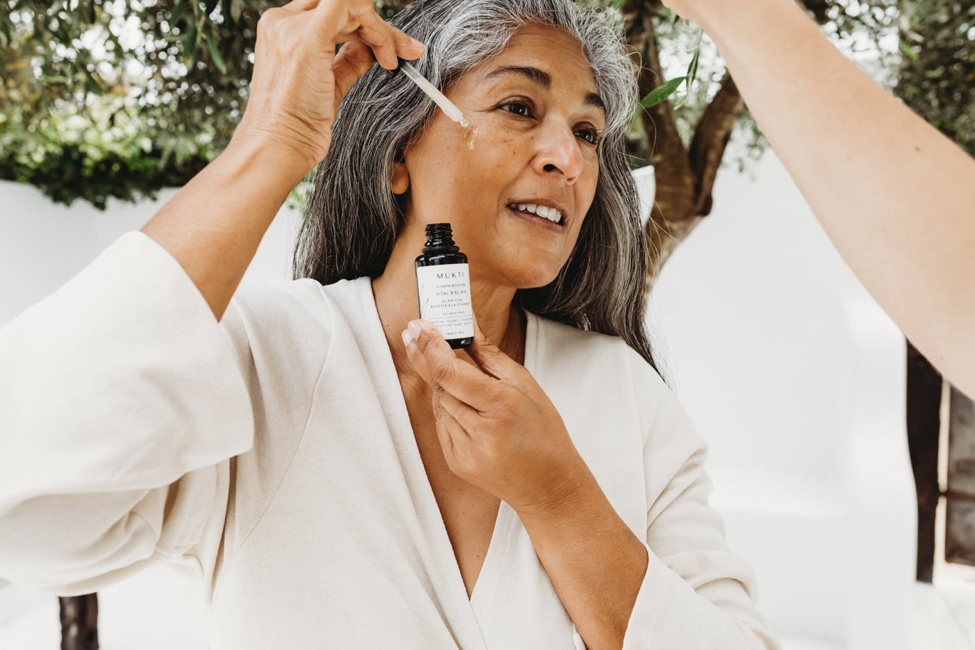 5 Reasons To Love Niacinamide - Mukti Organics