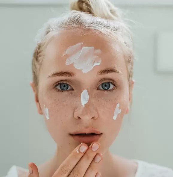 Alcohol in Skincare: Which Ones Should You Avoid and Which Ones Are A-OK? - Mukti Organics