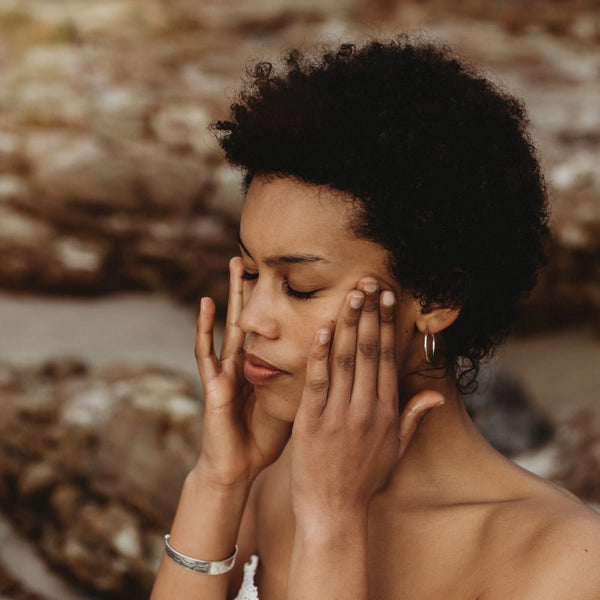 Everyday Loving Beauty Habits That Don’t Cost a Cent - Mukti Organics