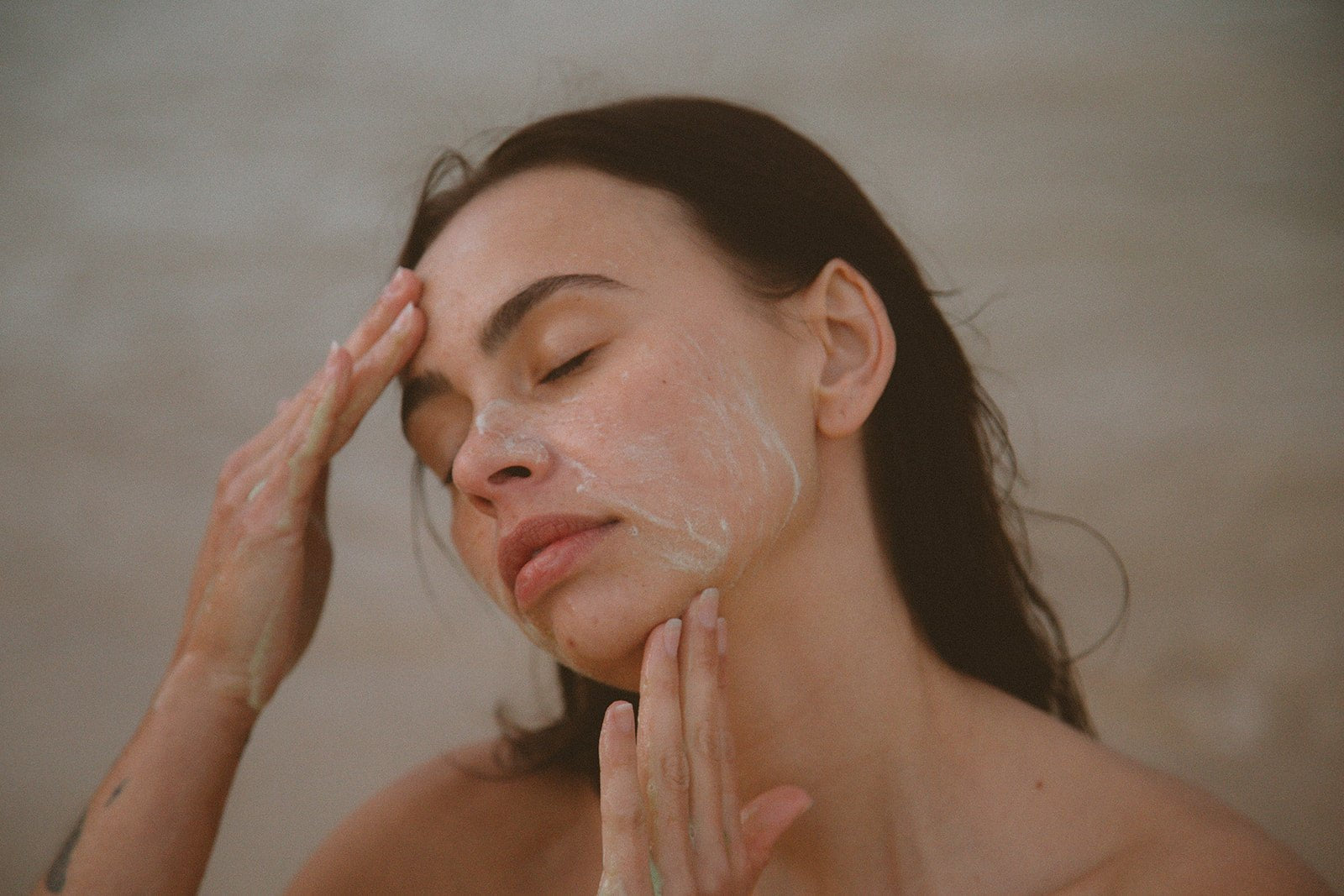 How To Unclog Your Pores - Mukti Organics
