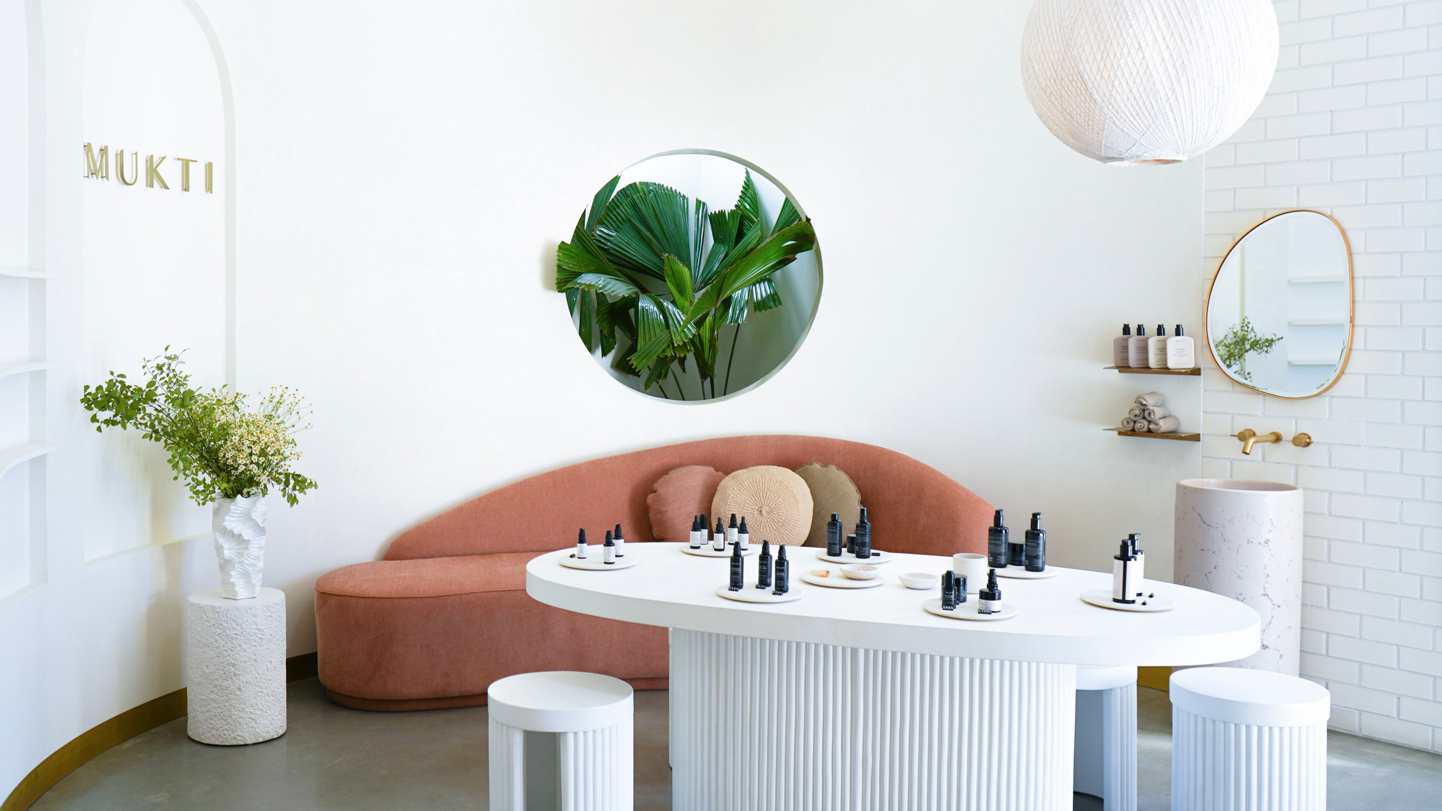 DSC09828 web banner.jpg