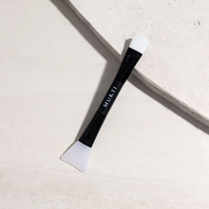 Double-Ended Mask Brush